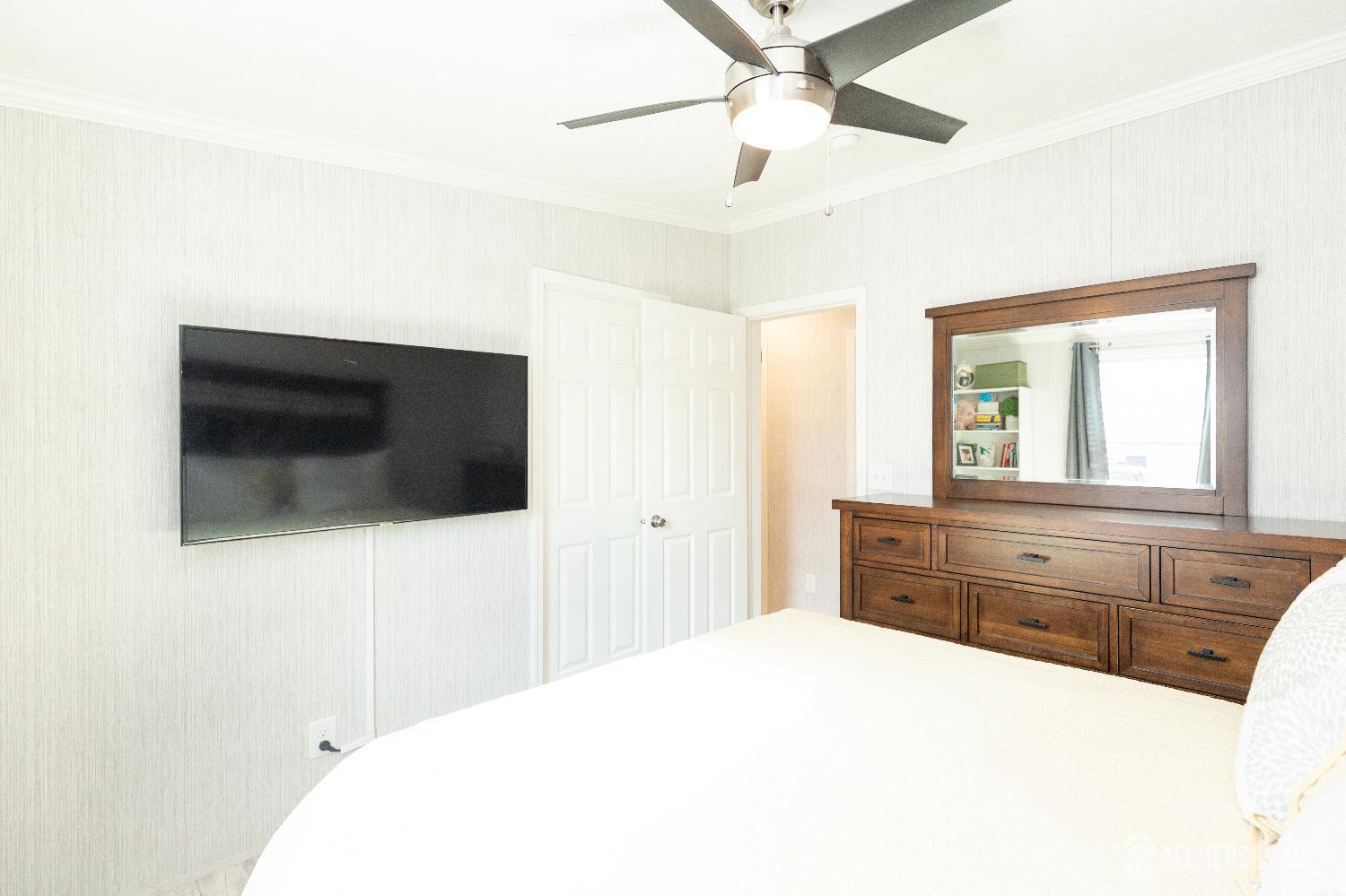 4 Oakdale Village Drive, South Brunswick, NJ, 08902 image 10