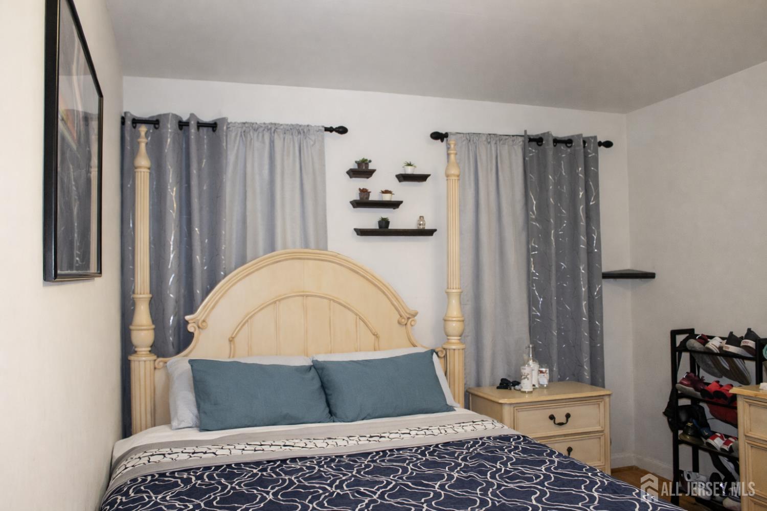 556 Compton Avenue, Perth Amboy, NJ, 08861 image 21