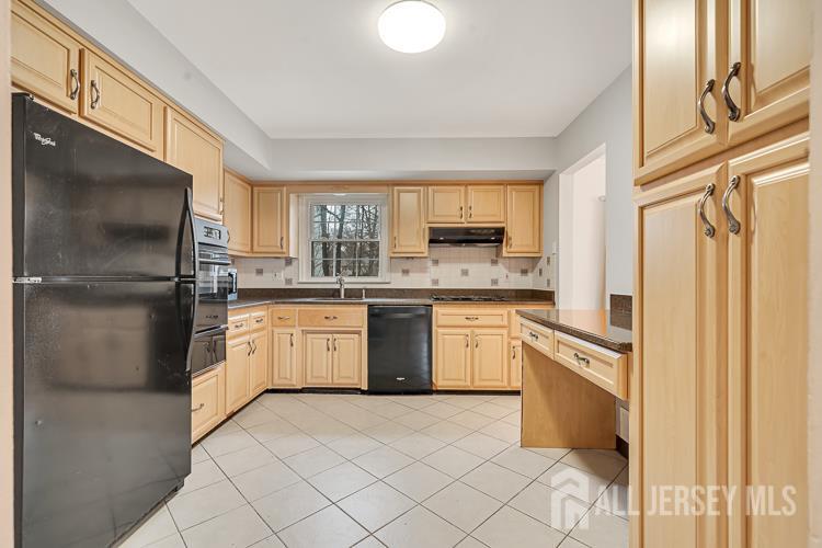 1035 Hillside Drive, North Brunswick, NJ, 08902 image 12