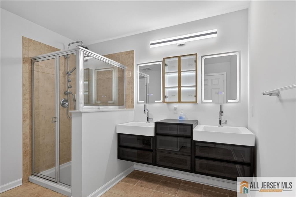 20 Andrews Way, Piscataway, NJ, 08854 image 28