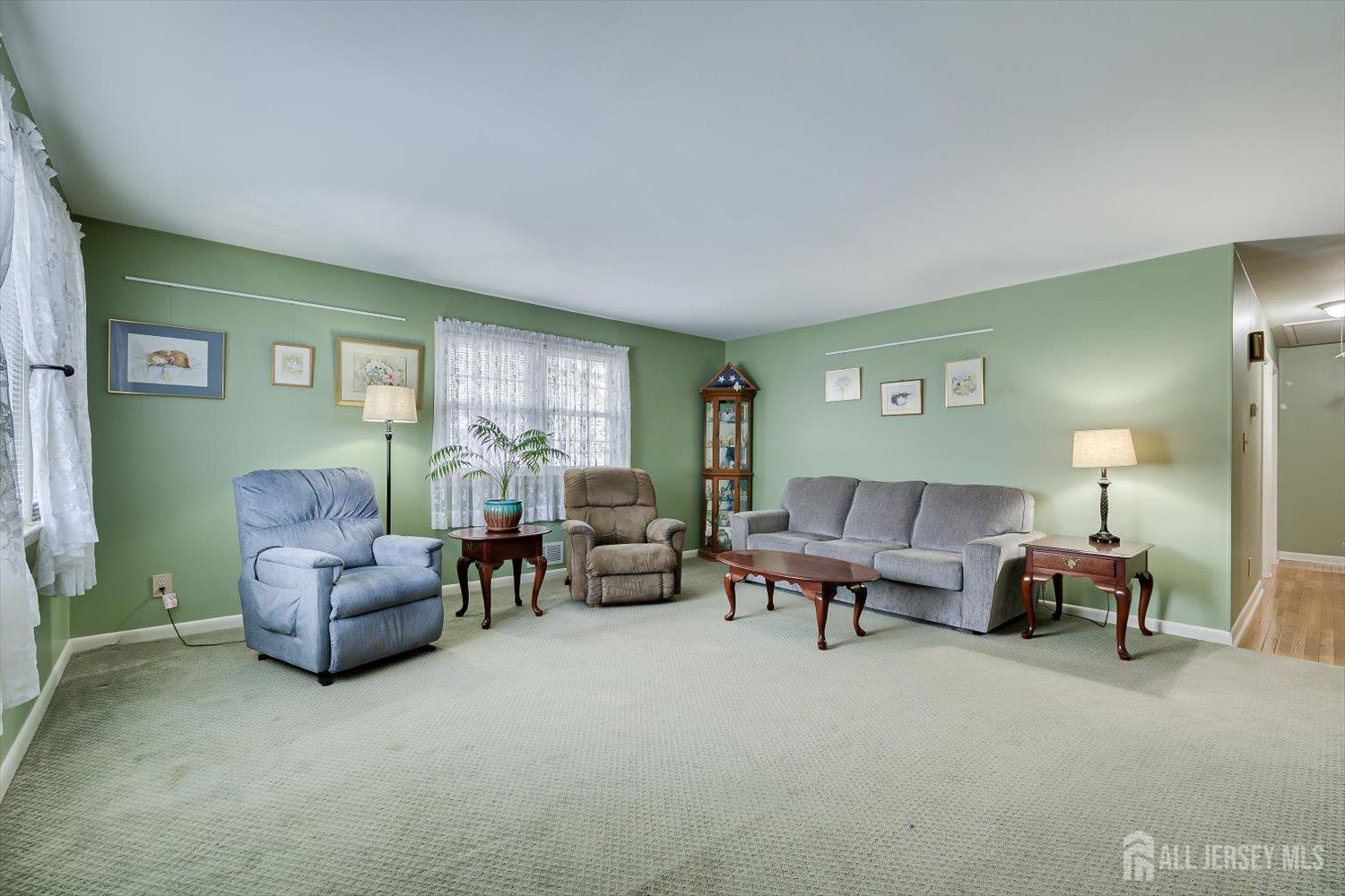 10 James Street Image 4