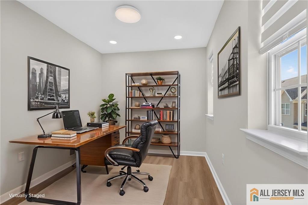 20 Andrews Way, Piscataway, NJ, 08854 image 24