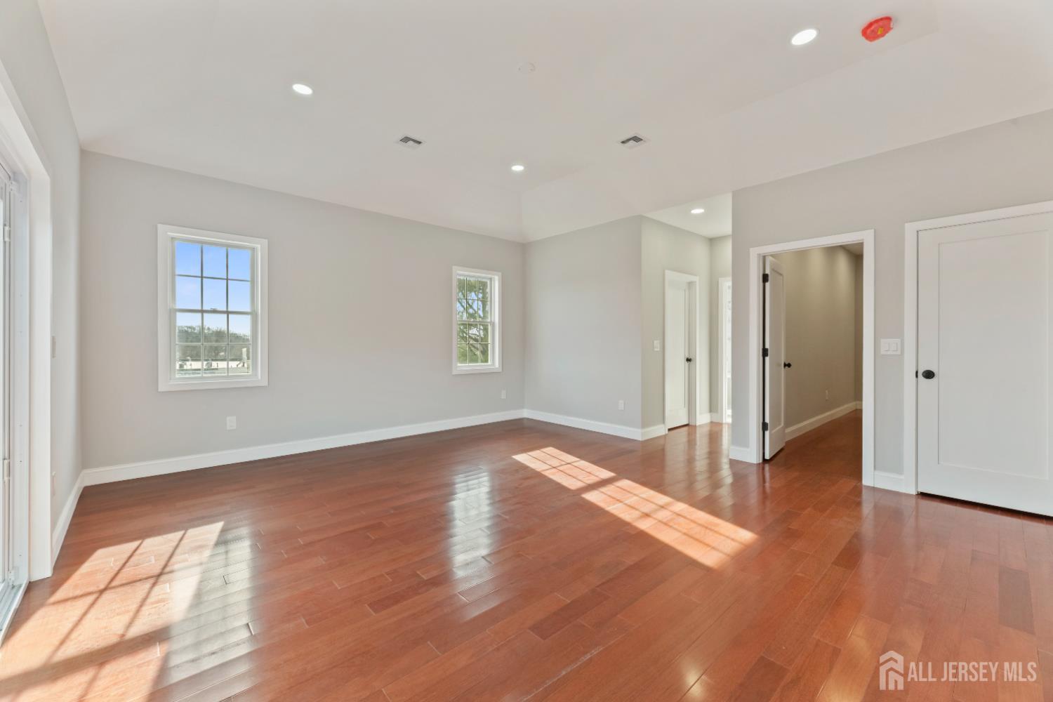 1855 Woodland Avenue, Edison, NJ, 08820 image 34