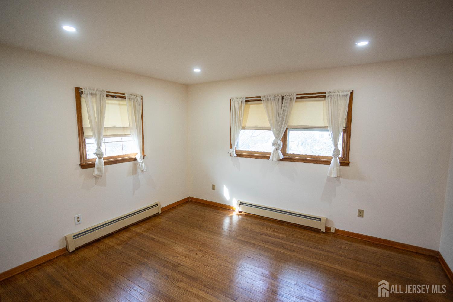 34 Douglas Street, Sayreville, NJ, 08872 image 7