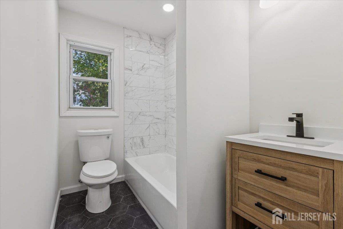 38 Lincoln Avenue, Colonia, NJ, 07067 image 9