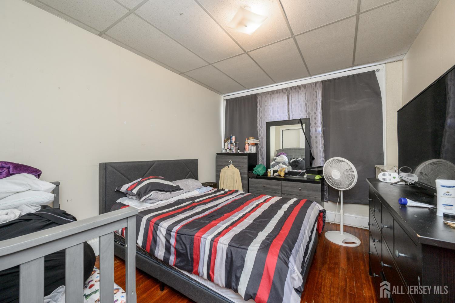 427-429 N 12th Street, Newark, NJ, 07107 image 6