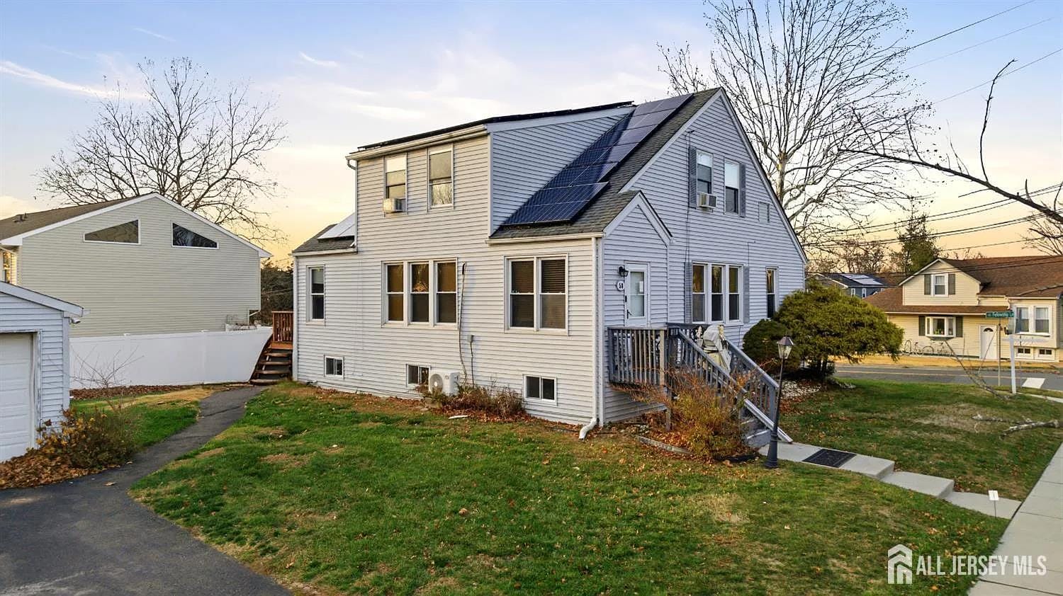 58 Brotherhood Street Image 3