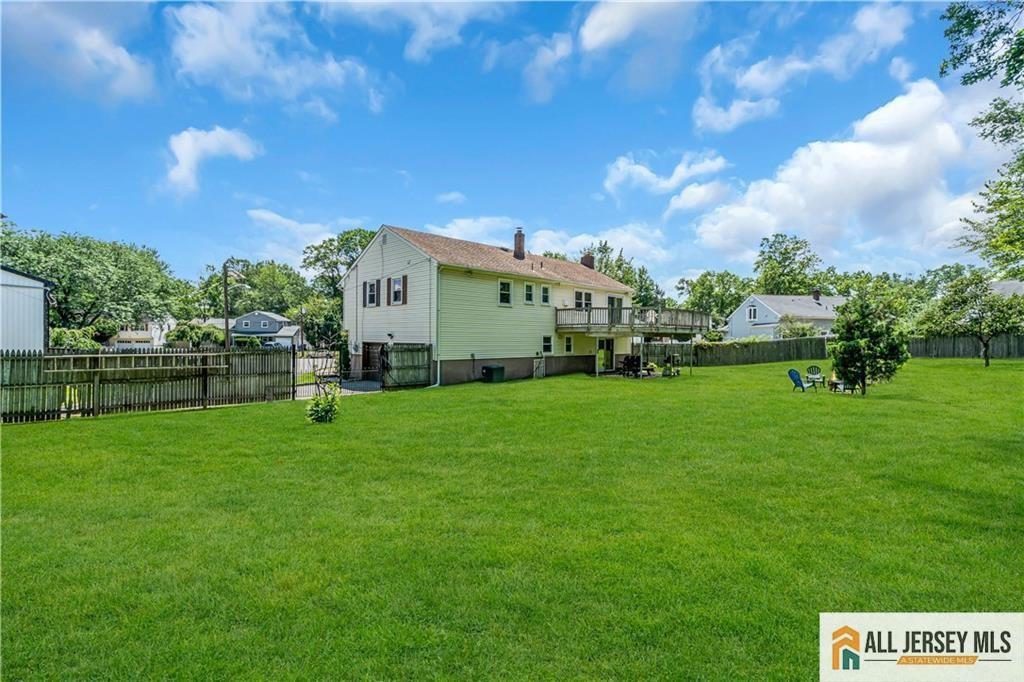 8 Whitehall Avenue, Edison, NJ, 08820 image 36