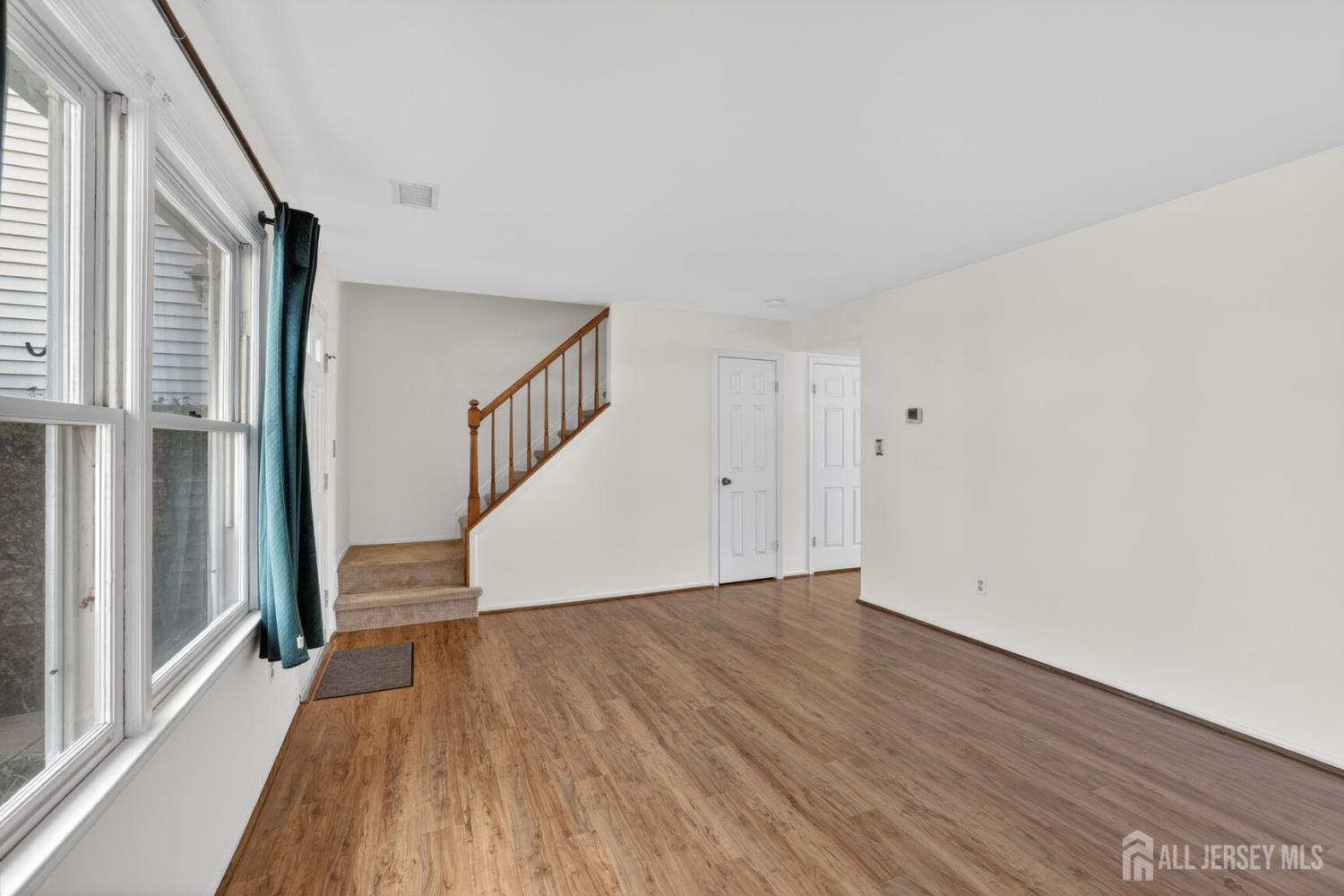 35 Dallenbach Lane, East Brunswick, NJ, 08816 image 11