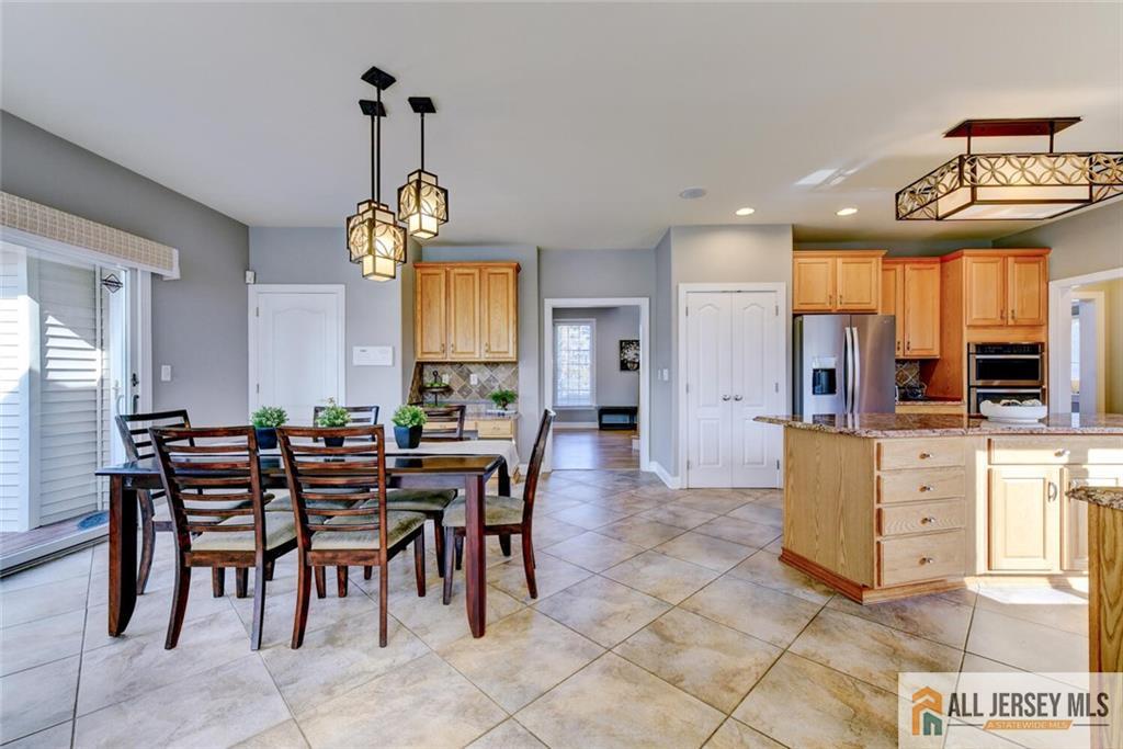 4 Stone Meadow Court, Plainsboro, NJ, 08536 image 26
