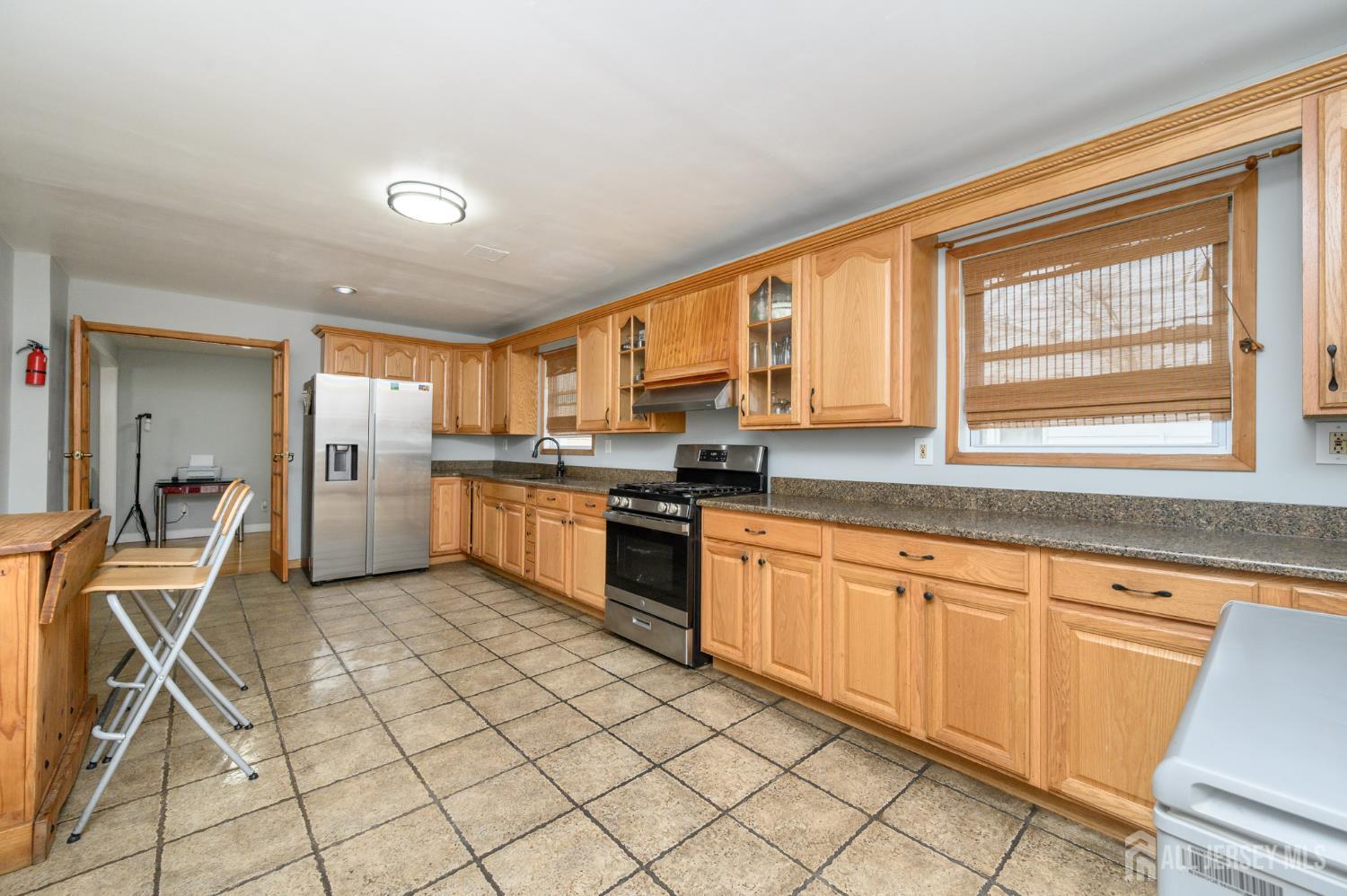 160 Carteret Avenue, Carteret, NJ, 07008 image 14
