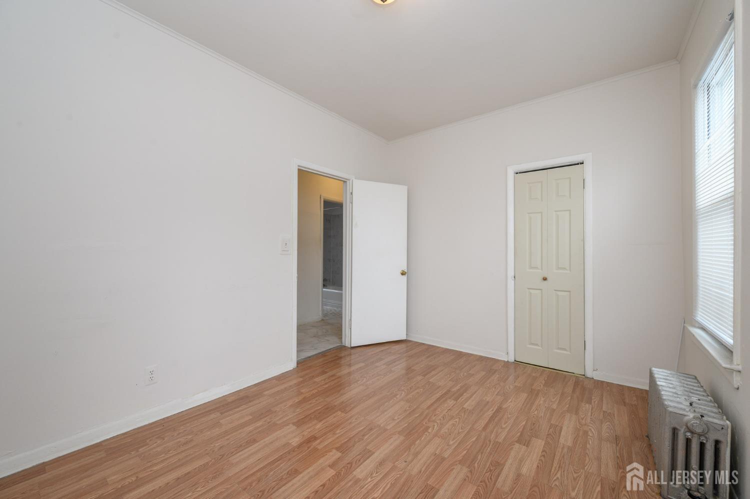 1053 Hunterdon Street, Newark, NJ, 07112 image 27