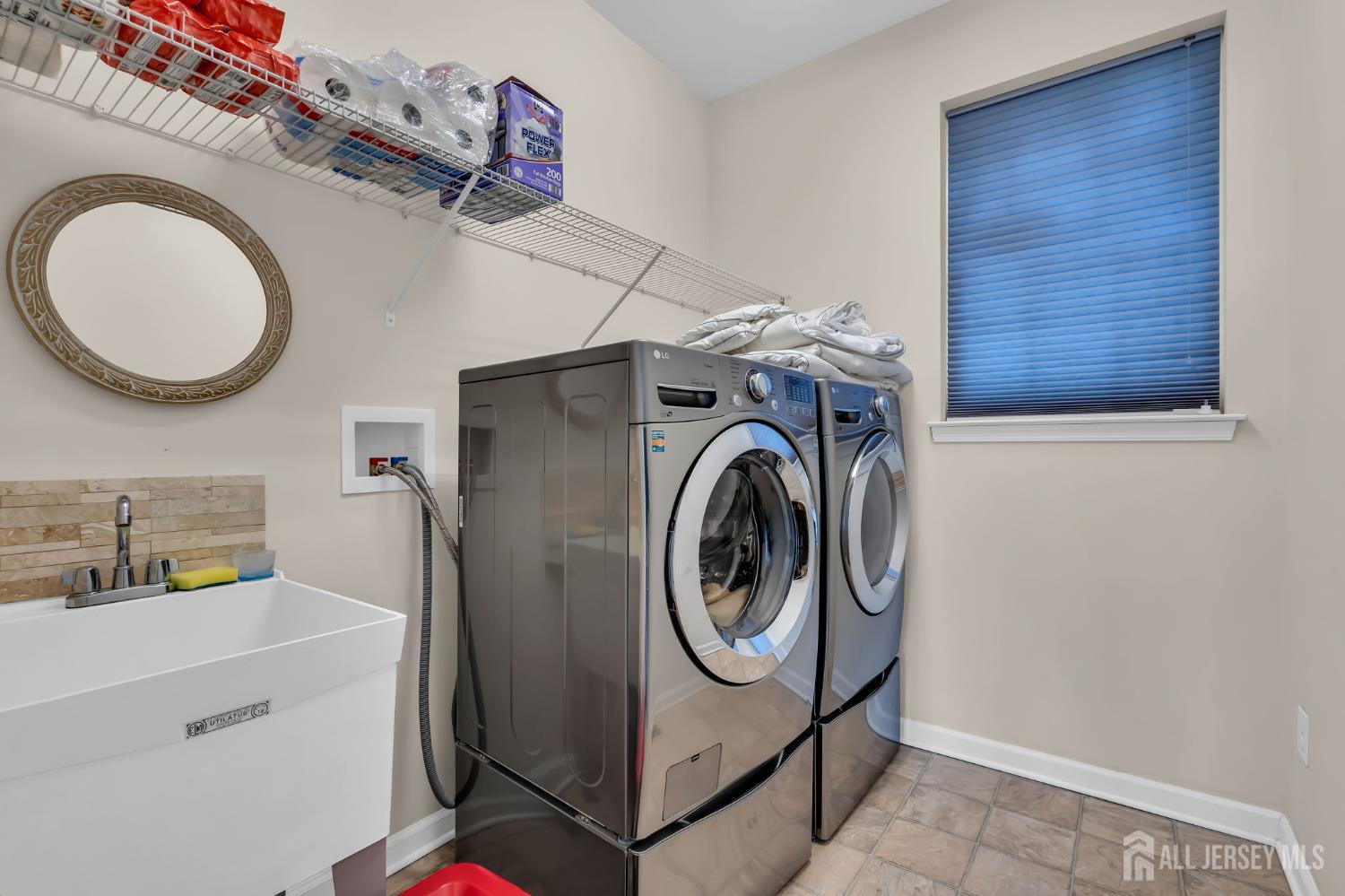 81 N Locust Avenue A, Evesham, NJ, 08053 image 32