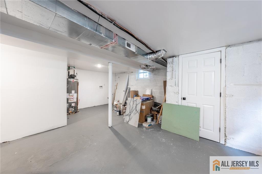 32 Palm Street, Newark, NJ, 07106 image 6
