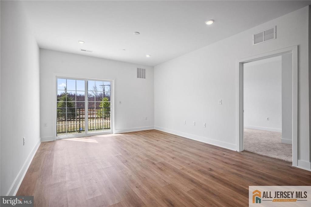 23101 Radford Court Image 2