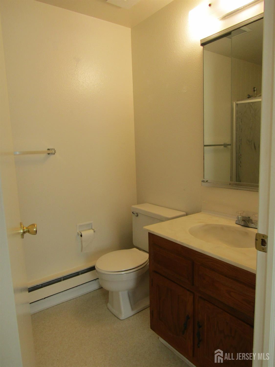 538 Sutton Way N, Monroe, NJ, 08831 image 19