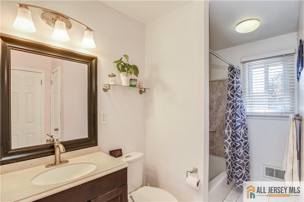 49 Ernston Road, Sayreville, NJ, 08859 image 26