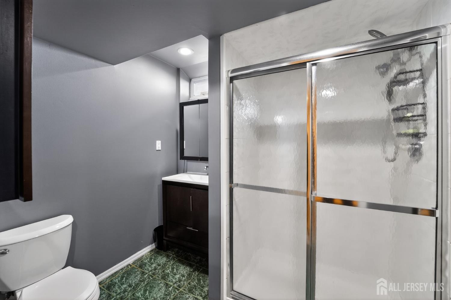 17 Willow Drive, Old Bridge, NJ, 08857 image 29