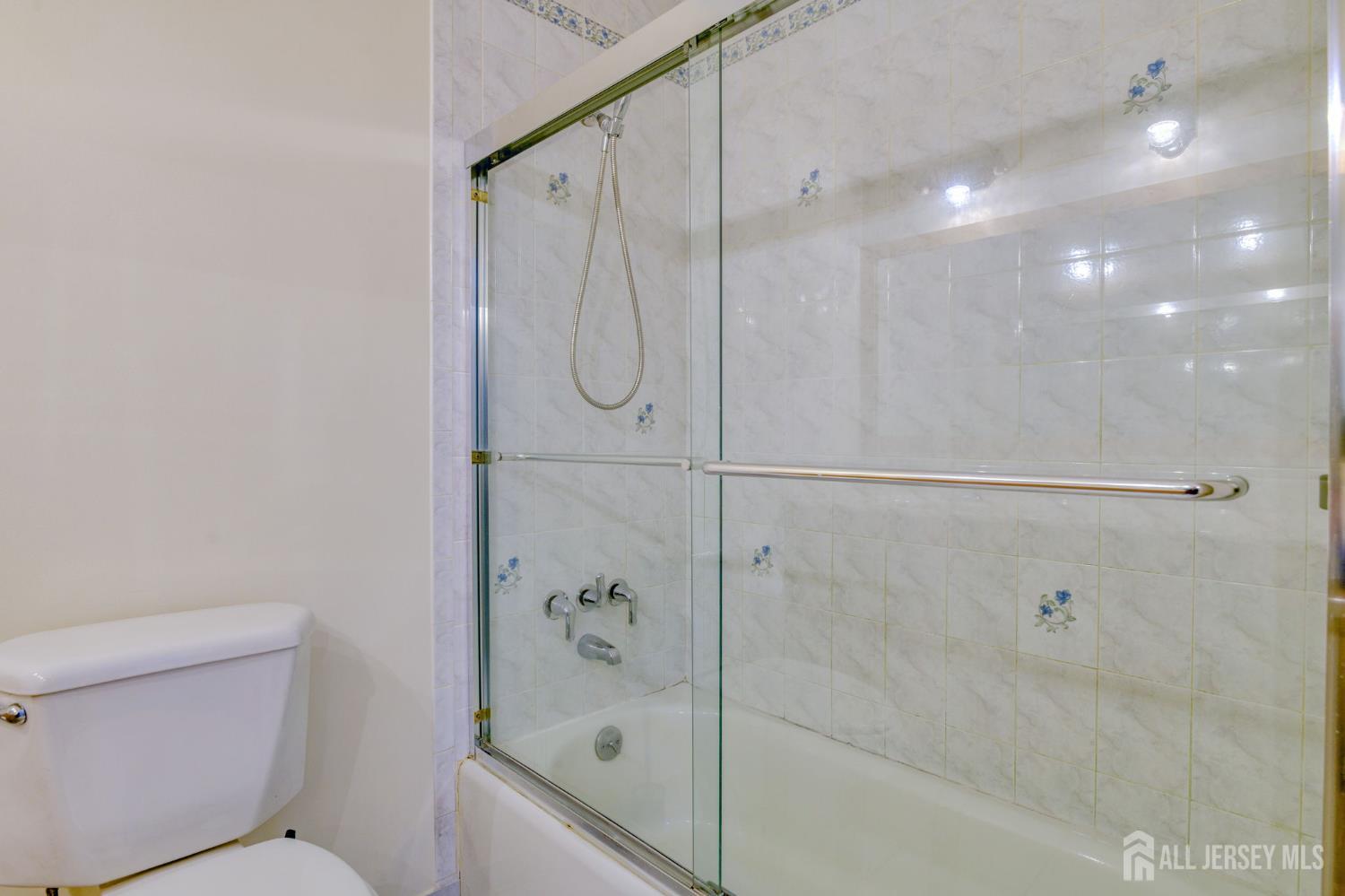 106 Monmouth Road, Monroe, NJ, 08831 image 15