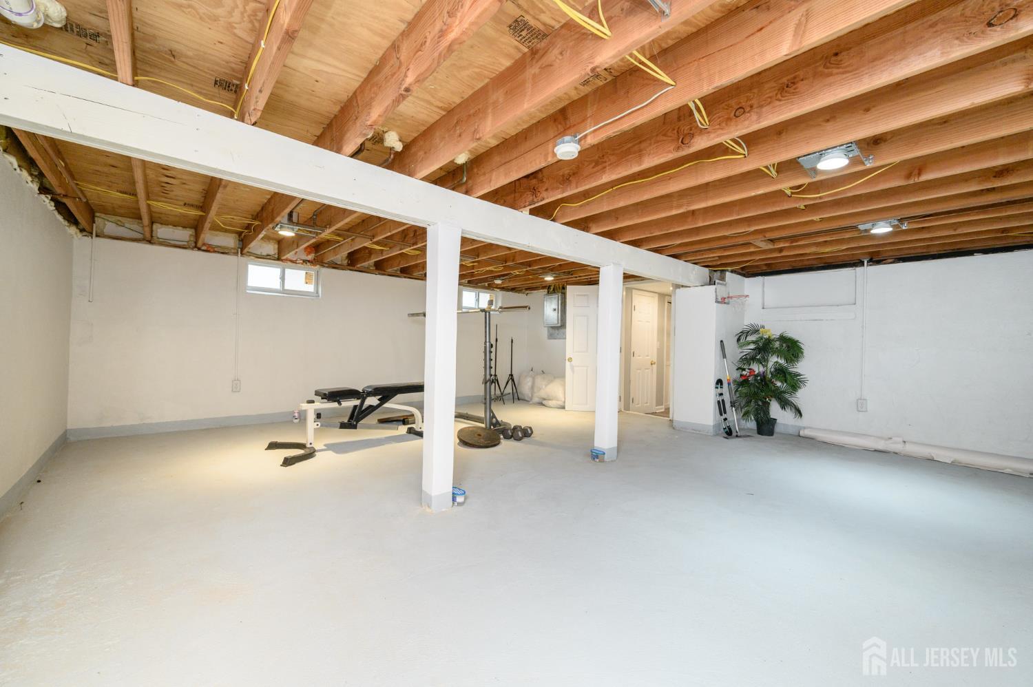 160 Carteret Avenue, Carteret, NJ, 07008 image 22