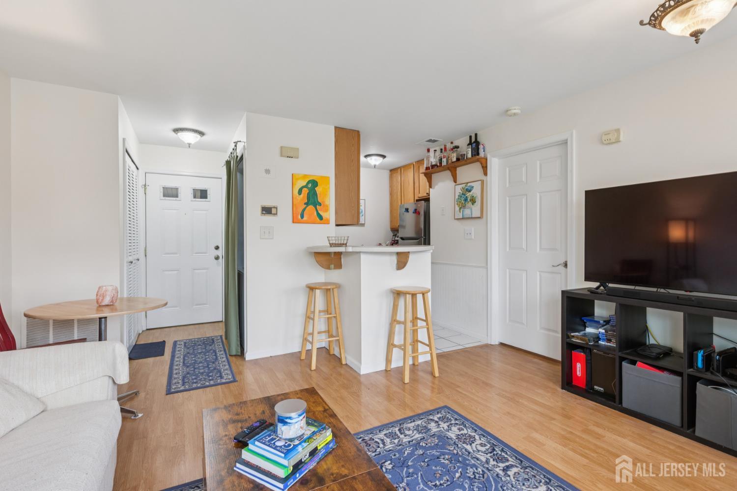 130 Longfield Court Image 5