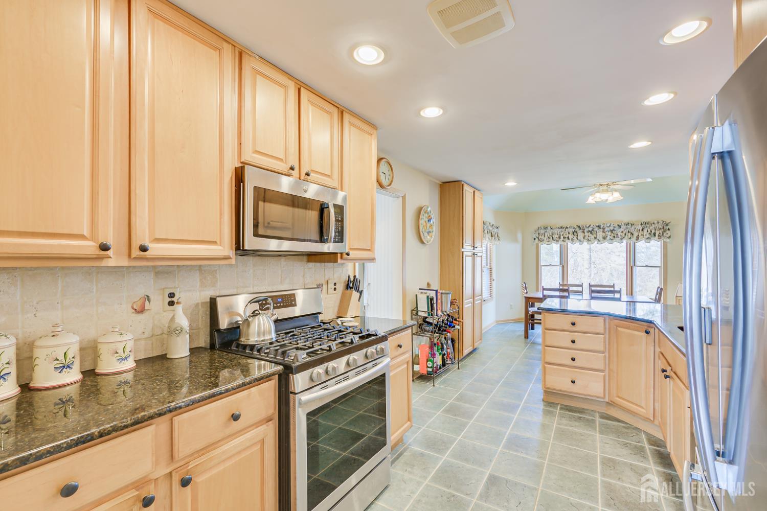 19 Annette Drive, Edison, NJ, 08820 image 20