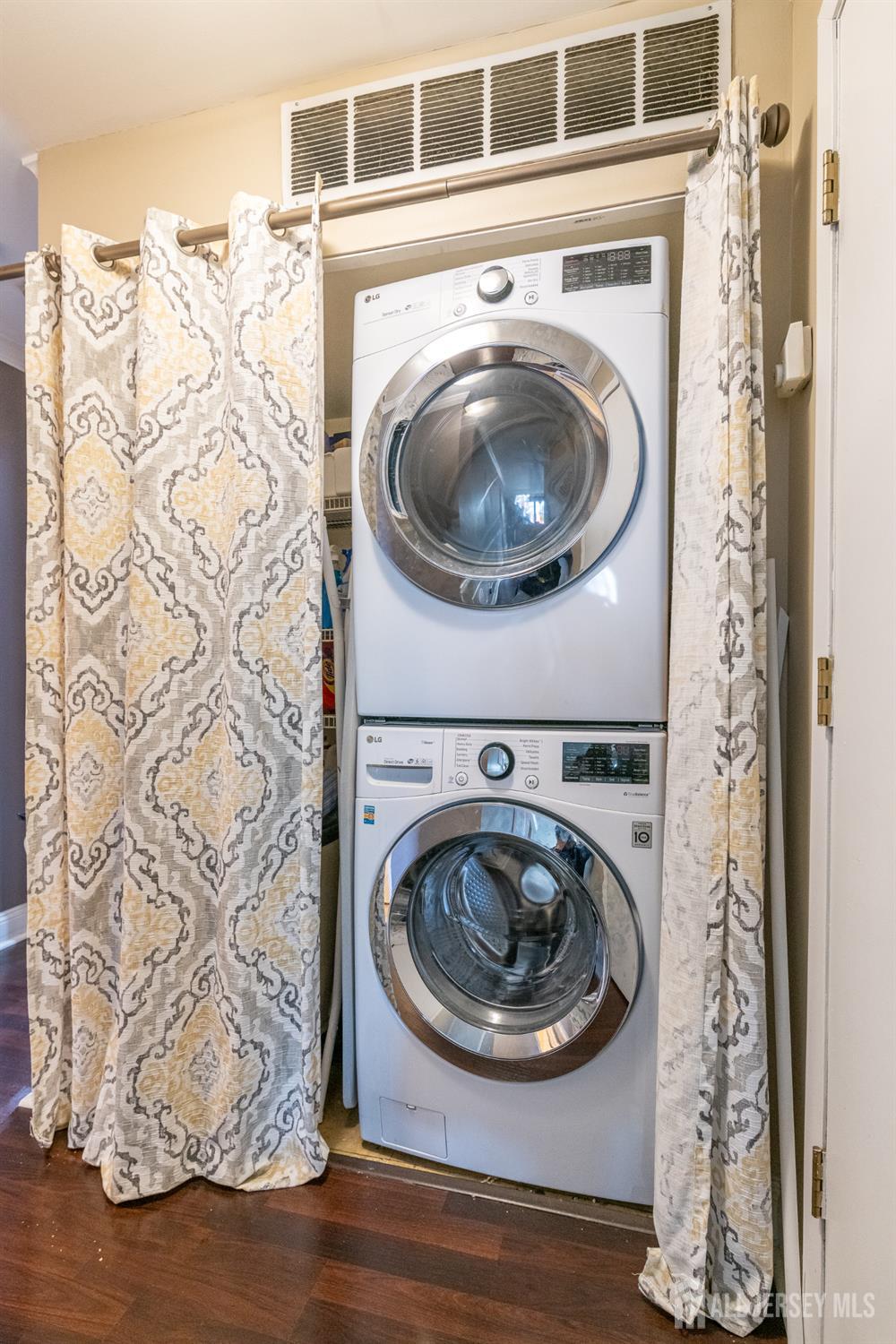 105 Neilly Court, Old Bridge, NJ, 08857 image 18