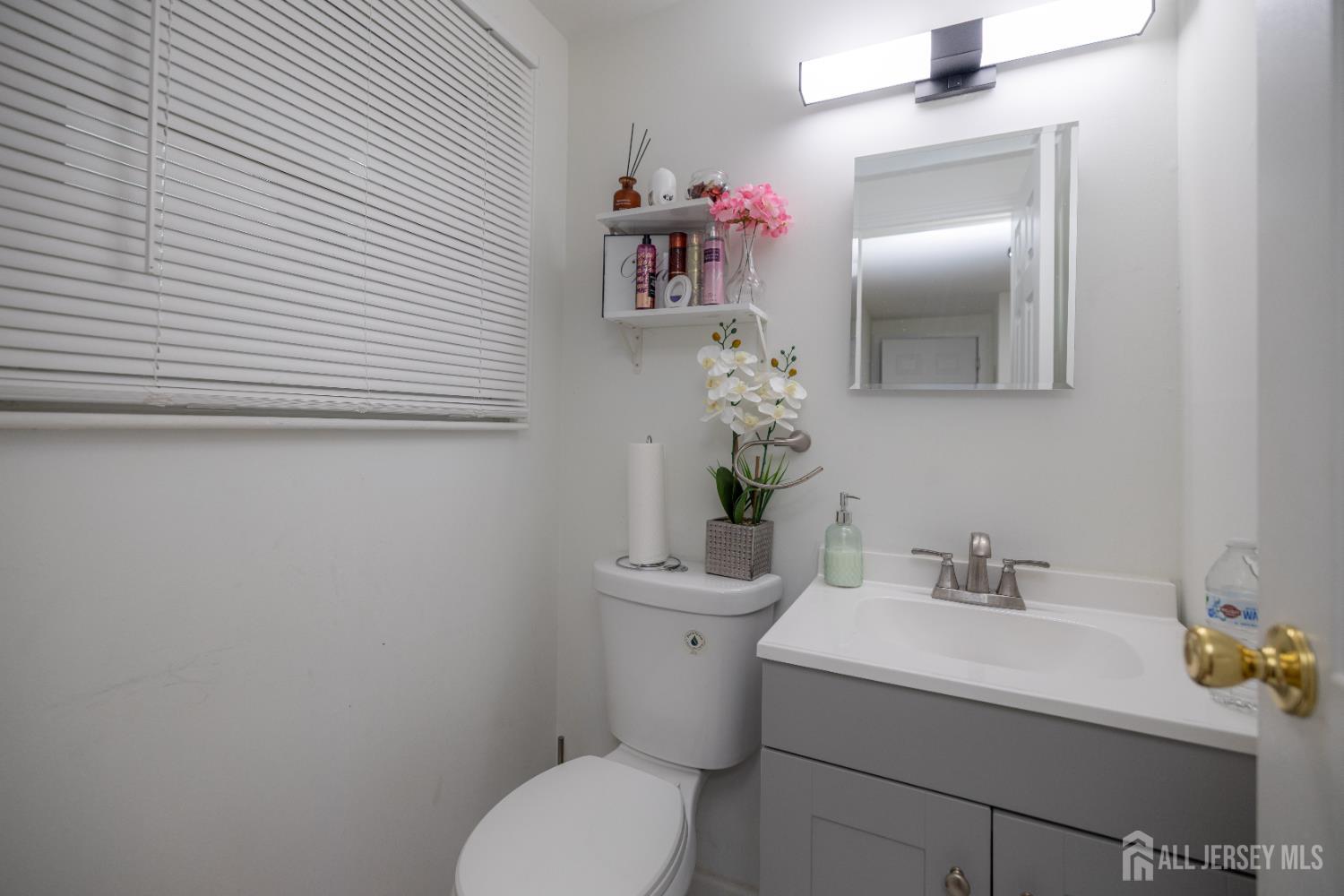 175 E Rosewood Lane, Port Reading, NJ, 07064 image 9