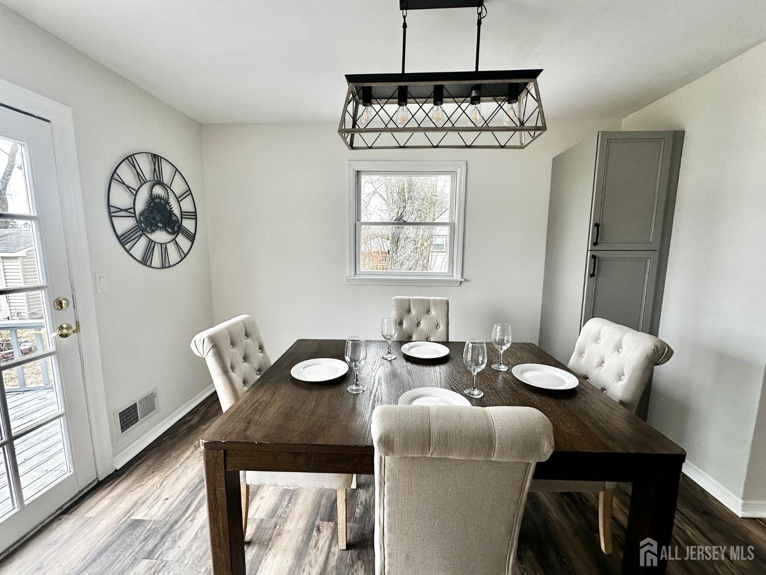 24 Susan Lane, East Brunswick, NJ, 08816 image 15