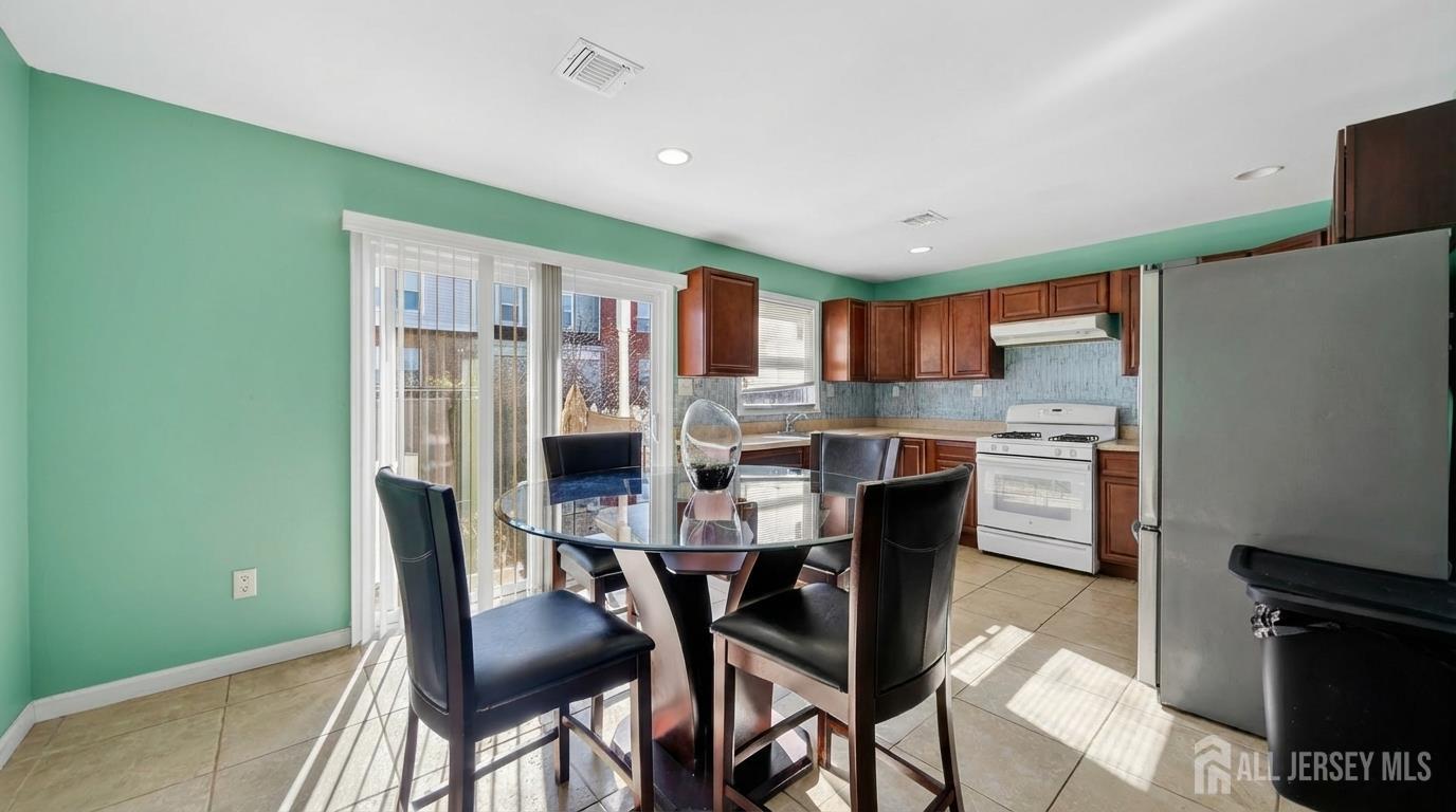 532 Hartford Street, Perth Amboy, NJ, 08861 image 6