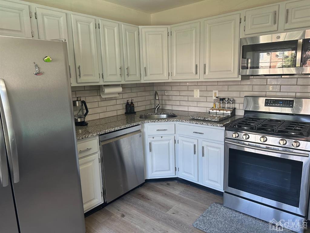 14 Albury Way, North Brunswick, NJ, 08902 image 9