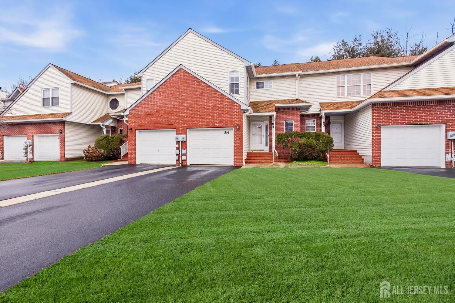 84 Drew Court Image 4