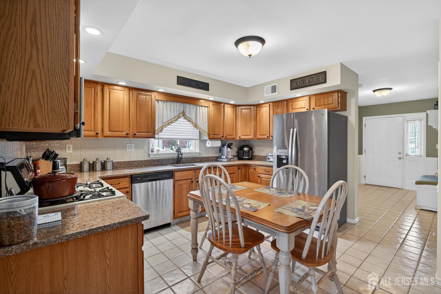 9 Parkside Drive, Spotswood, NJ, 08884 image 9