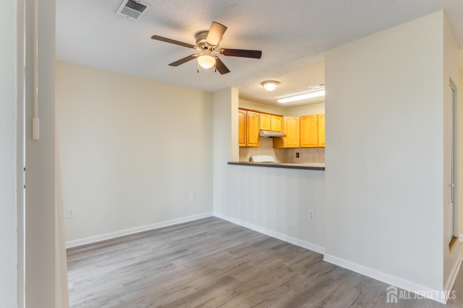 210 Edpas Road, New Brunswick, NJ, 08901 image 8