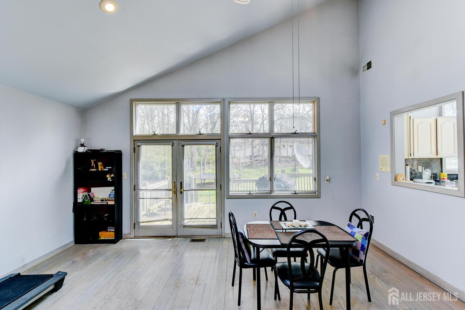 6 Keen Lane, Edison, NJ, 08820 image 12