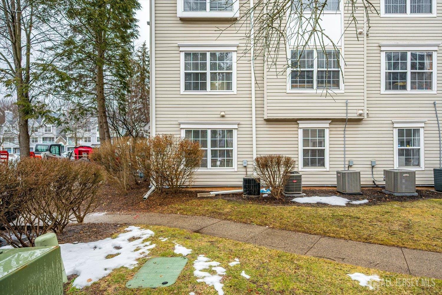 150 Prestwick Way, Edison, NJ, 08820 image 24