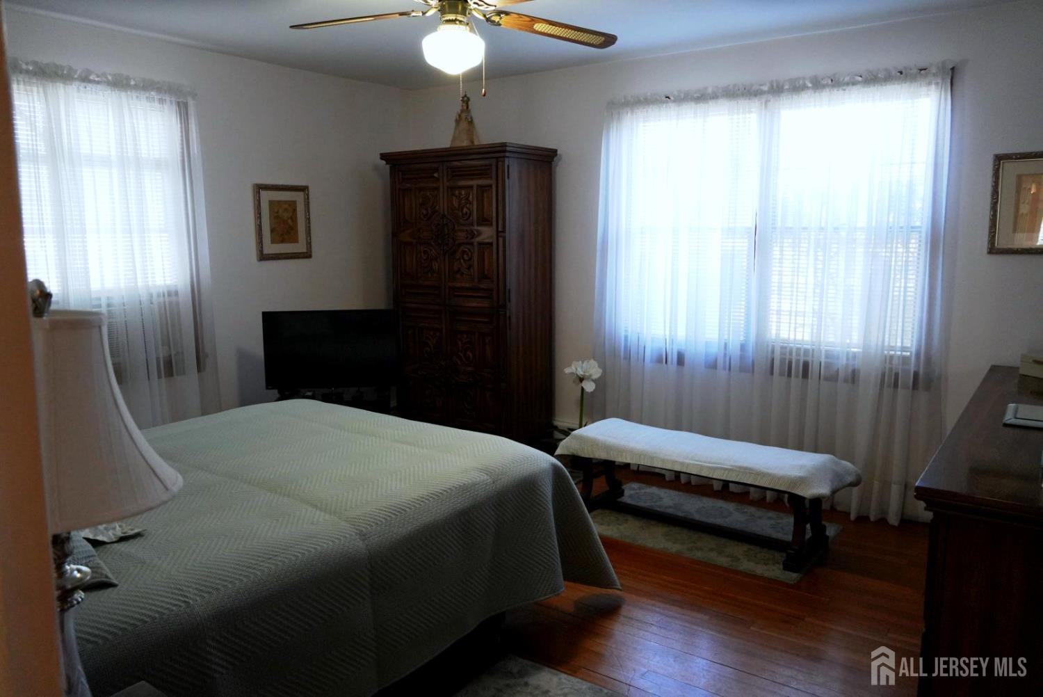 40 Cleremont Avenue, North Brunswick, NJ, 08902 image 11