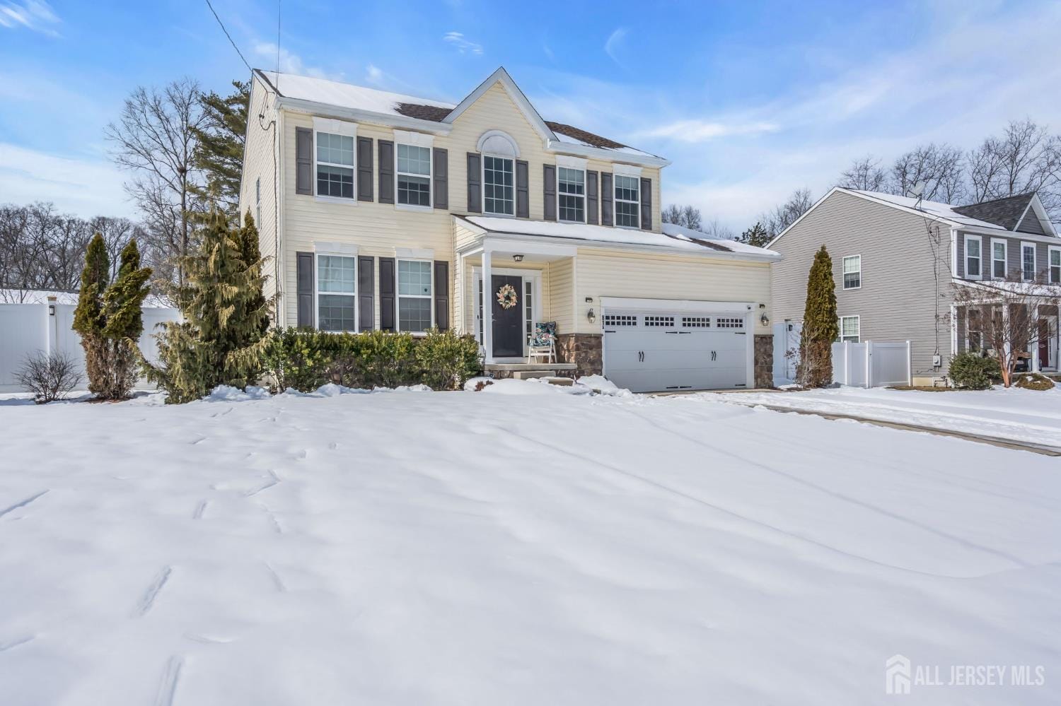 81 N Locust Avenue A Image 4