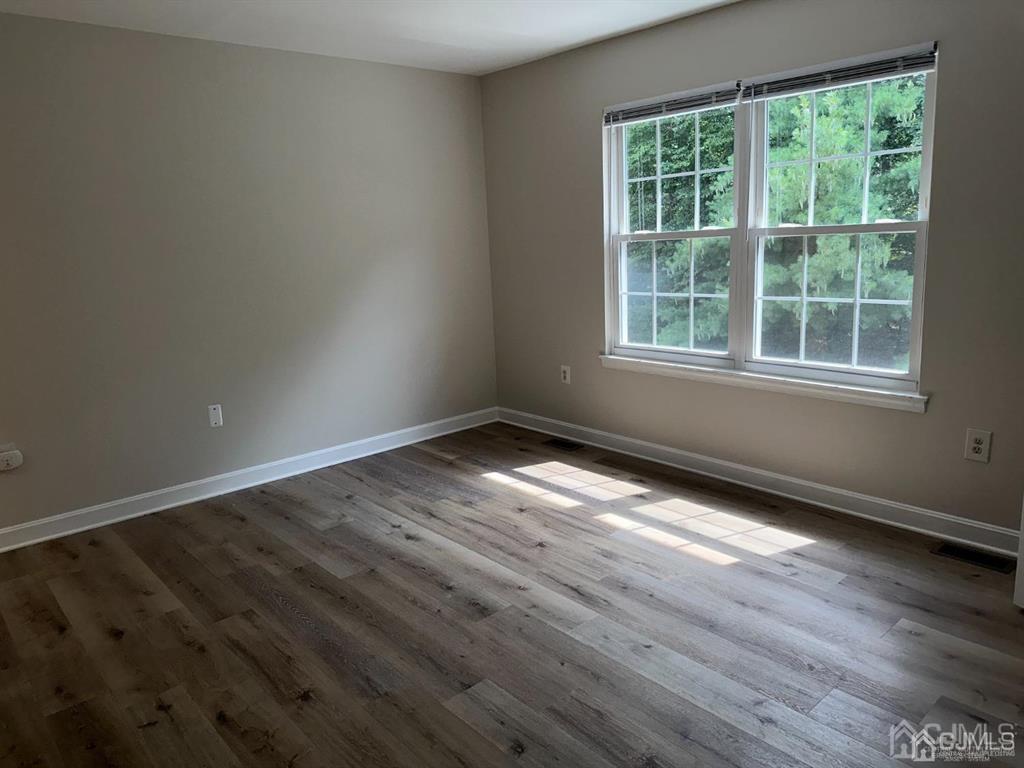 14 Albury Way, North Brunswick, NJ, 08902 image 21