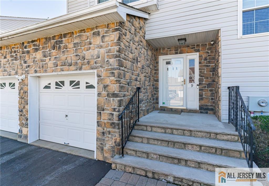 9 Barn Swallow Boulevard Image 3