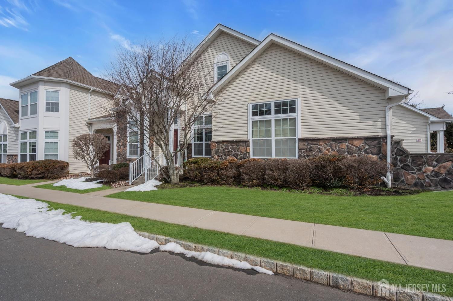 802 schindler Drive Image 4