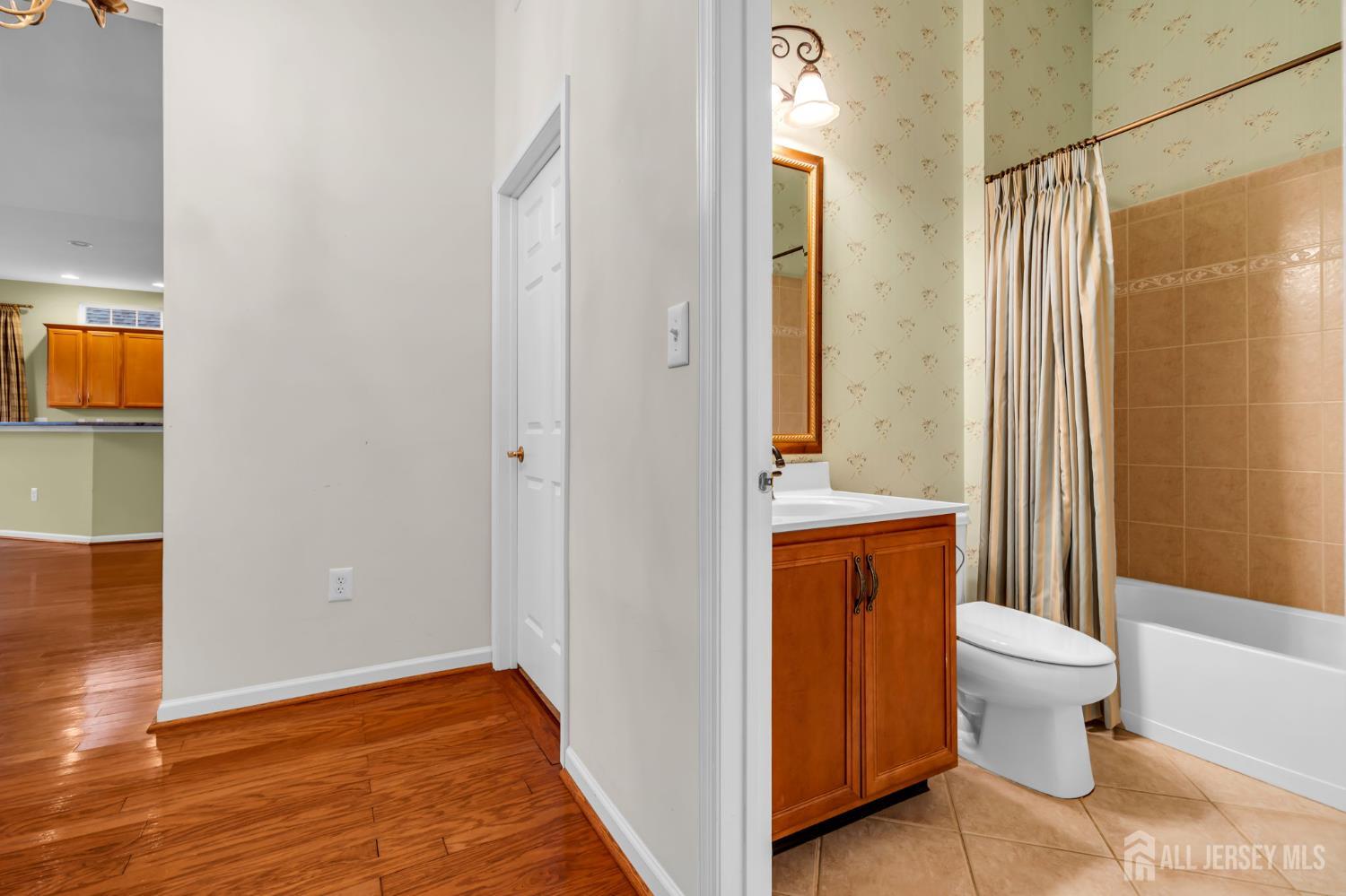 14 Harbor Town Way, Monroe, NJ, 08831 image 21