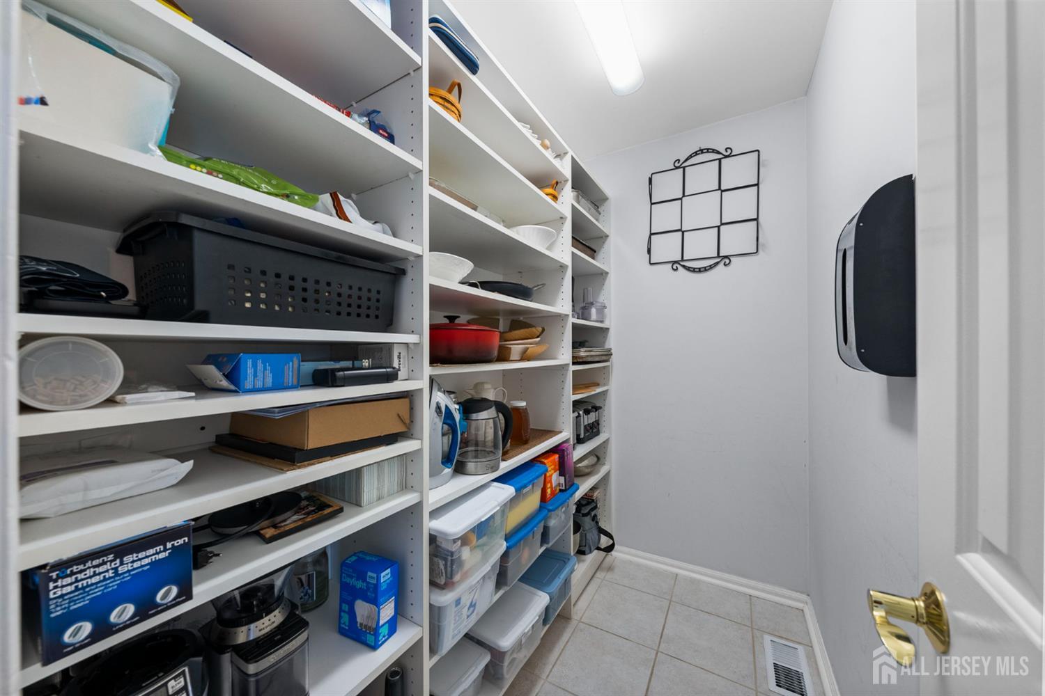 10 Gillian Drive, South Brunswick, NJ, 08824 image 22