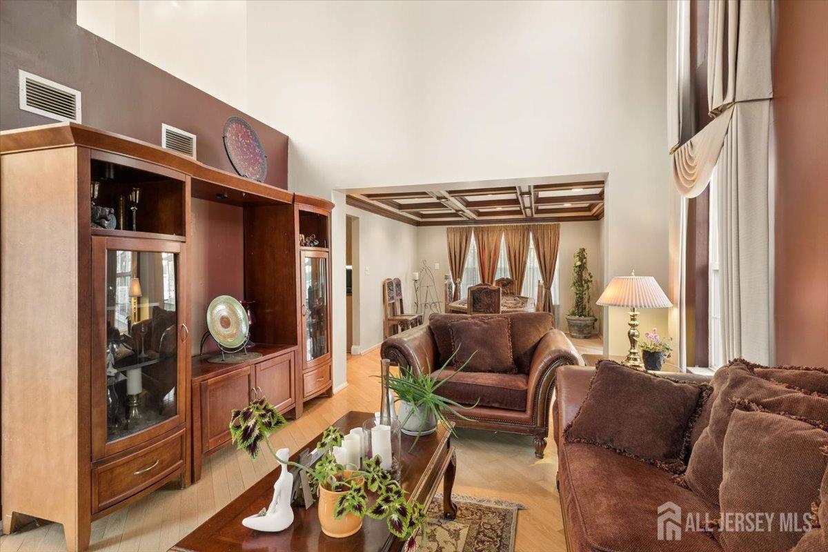 15 Congress Lane, South River, NJ, 08882 image 8