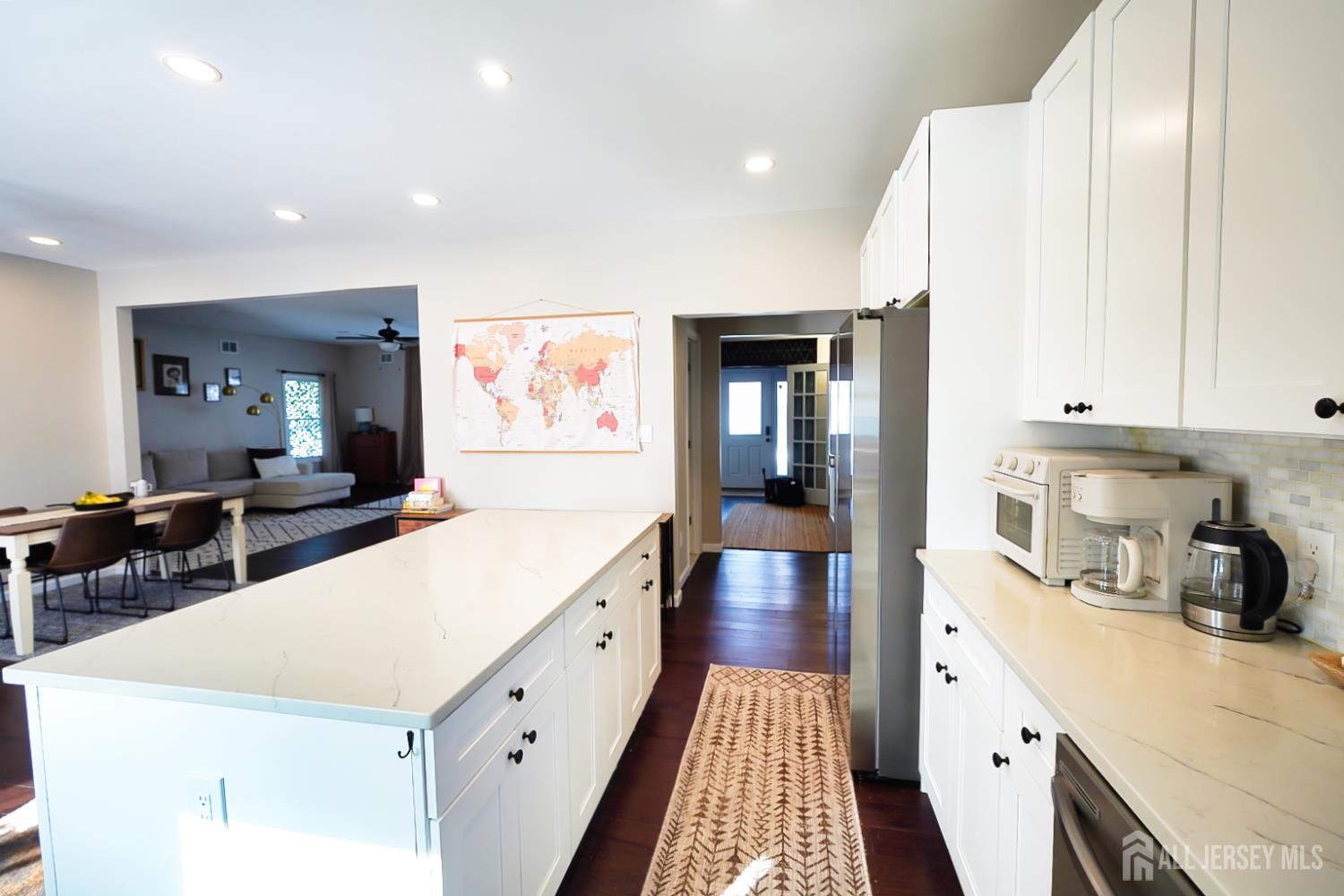 28 E Duchess Avenue Image 2