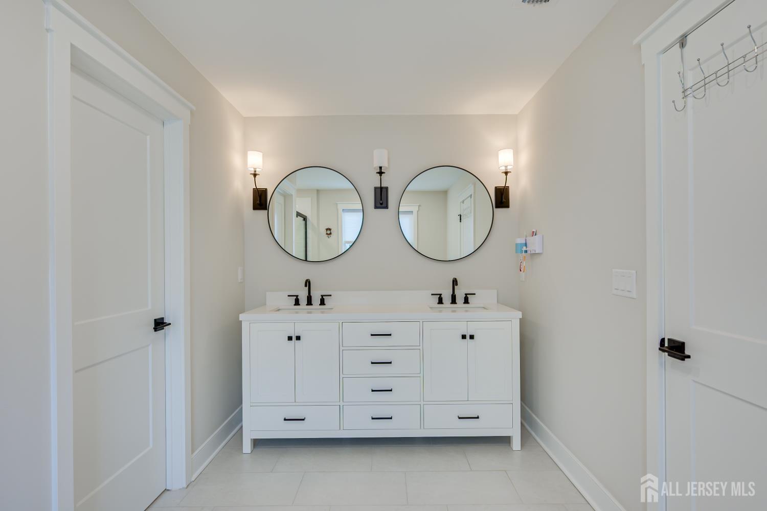 1511 Melrose Boulevard, Manalapan, NJ, 08515 image 33