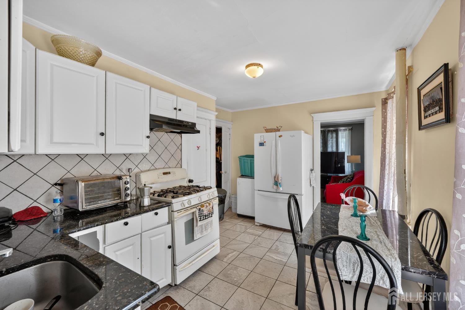 361 Prospect Street Image 3