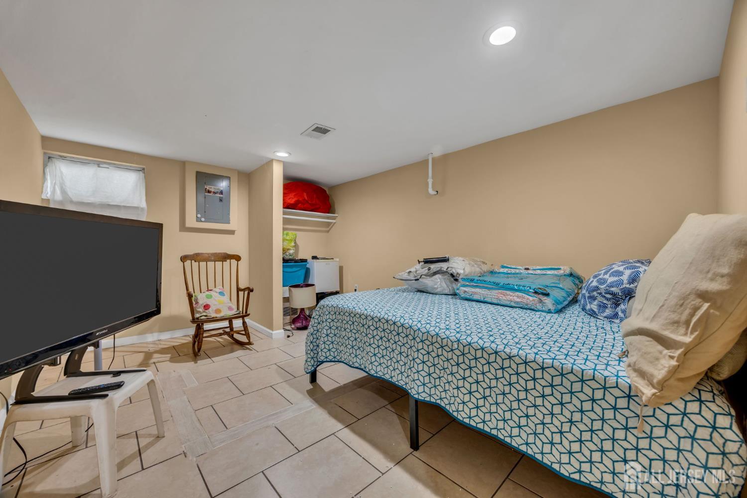 14 Hastings Place, Carteret, NJ, 07008 image 20