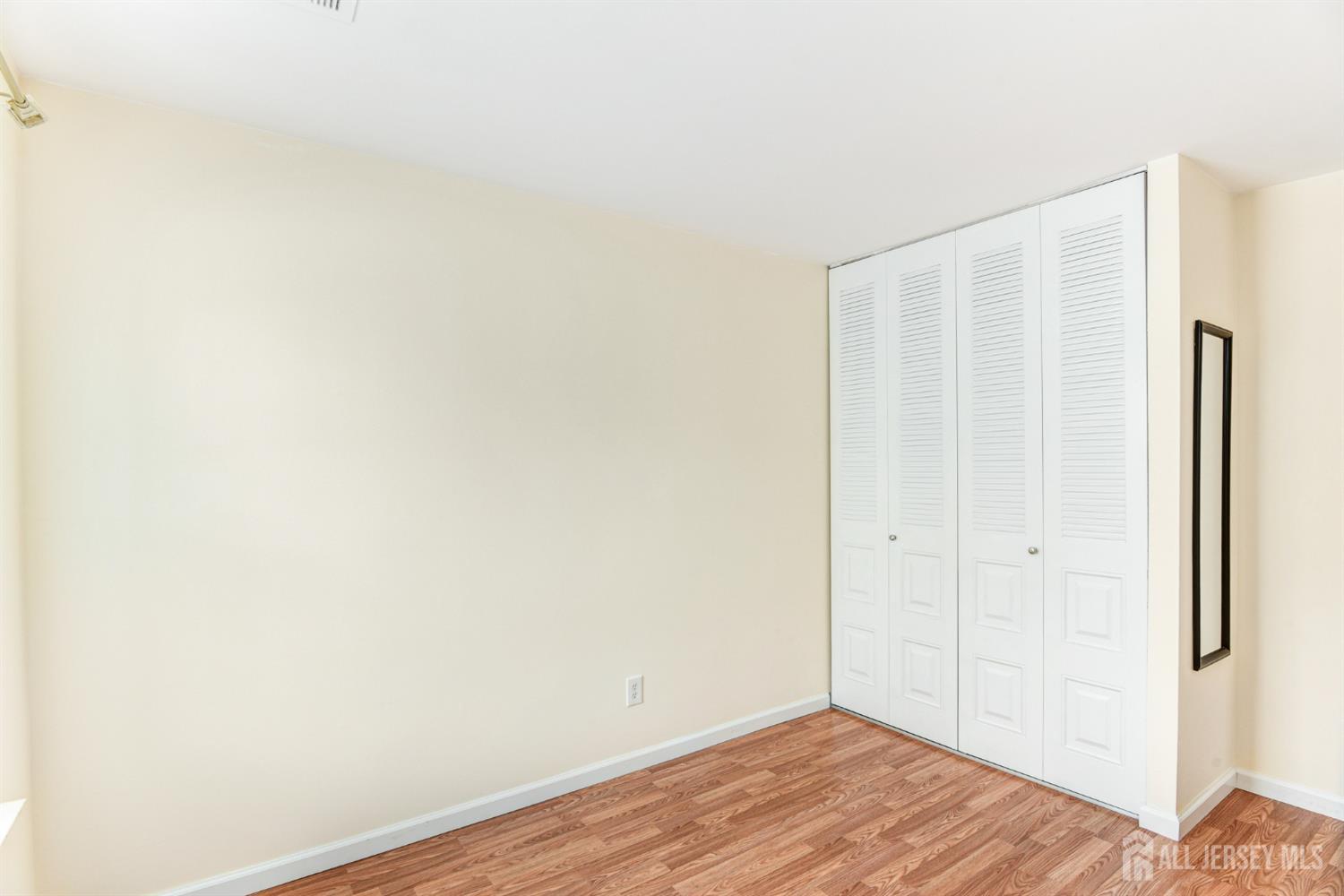 902 Harbor Club Drive, Parlin, NJ, 08859 image 17