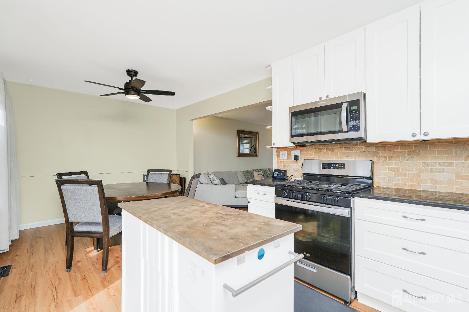 21 Karwatt Court, Sayreville, NJ, 08872 image 15